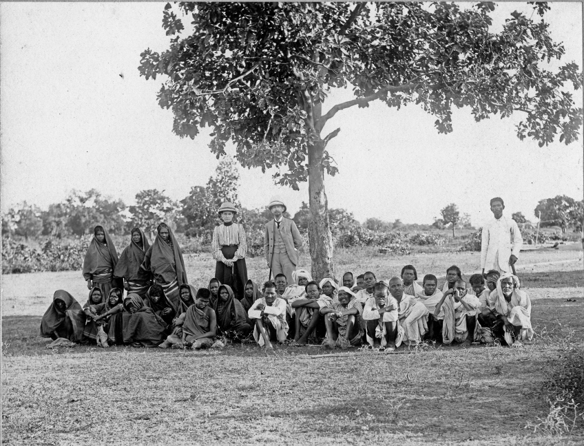 Peter A. Penner and Martha Richert Penner with the first group of lepers, ca. 1903
