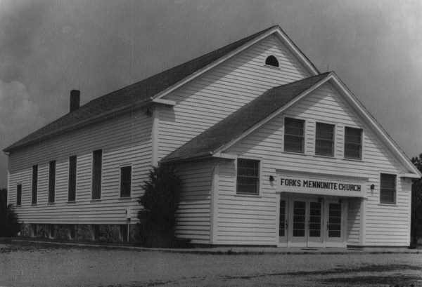 ForksMennChurchin1963