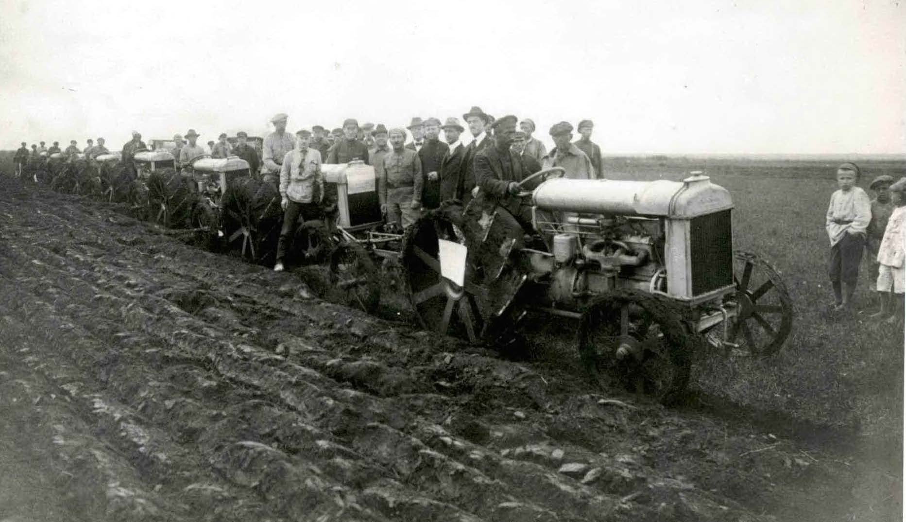 #1-Chortitza, Fordson Tractors, Oct 1922